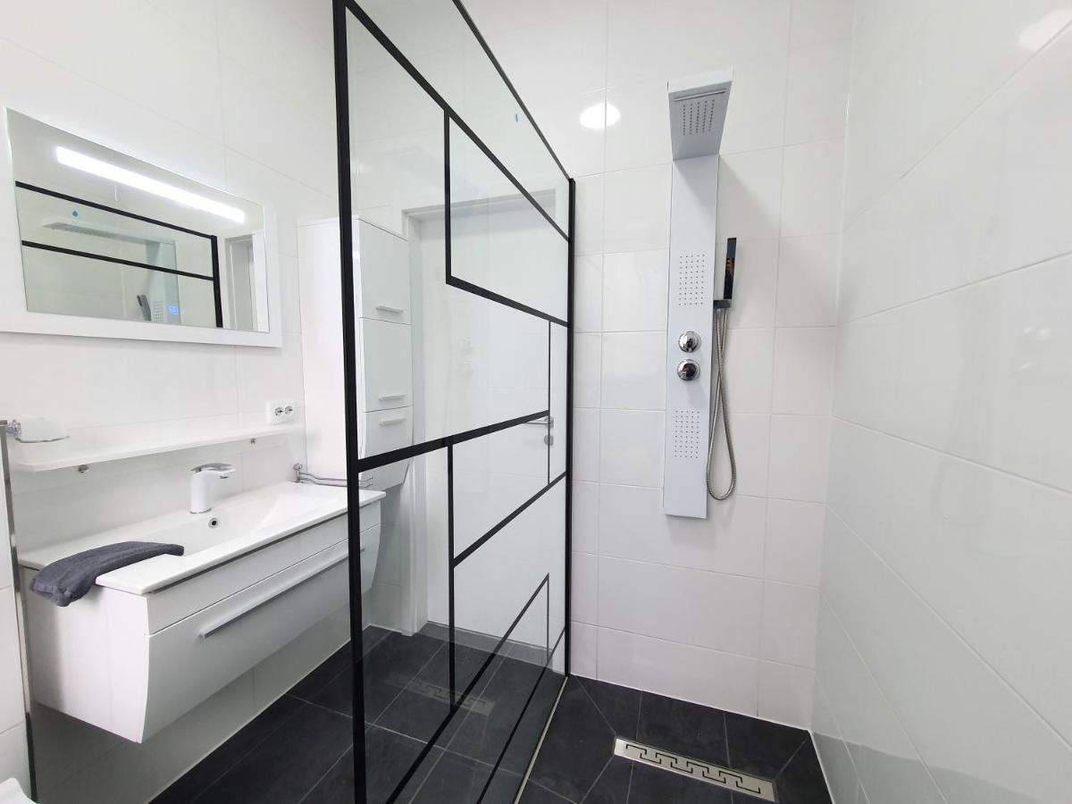 בראונשווייג Apartments An Der Kreuzstrasse מראה חיצוני תמונה